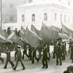 Демонстрация вичужан на 7 Ноября, начало 70-х годов ХХ века