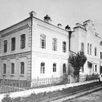 Школа для детей рабочих фабрики Коновалова (сейчас ЦДТ), 1910 год